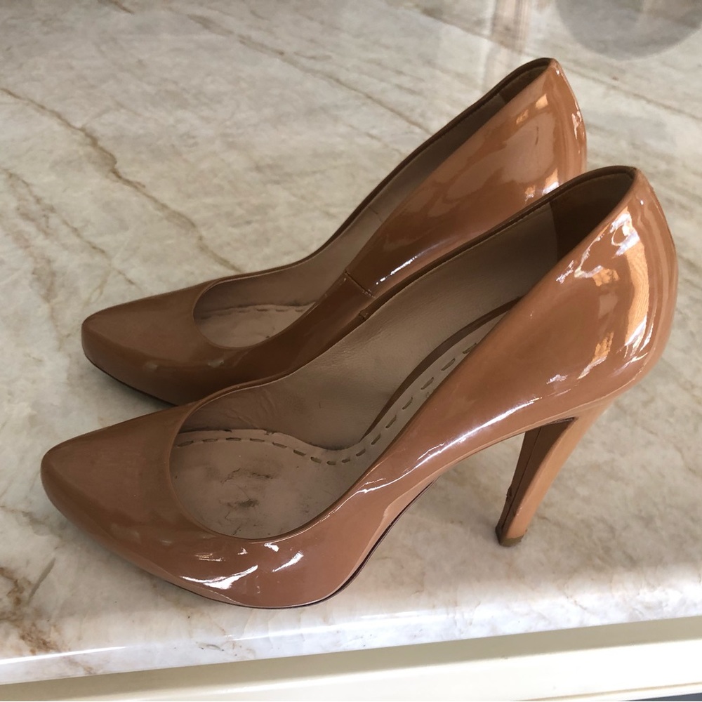 Miu Miu patent pumps beige